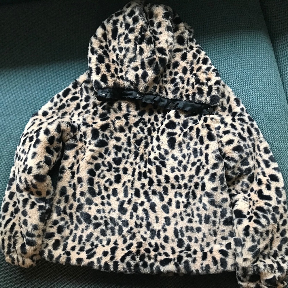 Girl 7-8 years Faux Fur Coat Animal print